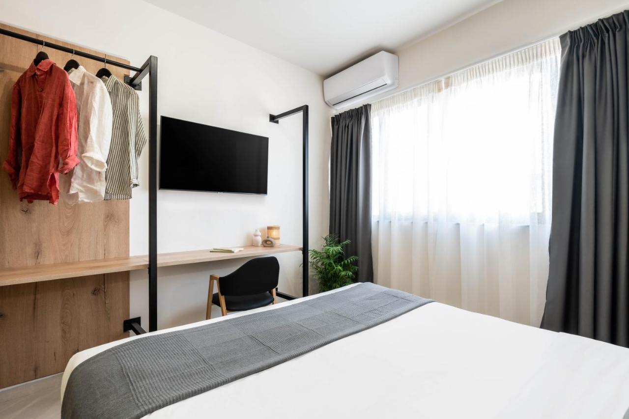 Koyo Athens Aparthotel Exterior photo
